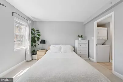 3611 38th Street NW #209, Washington, DC 20016 - Photo 11