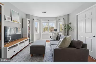 3611 38th Street NW #209, Washington, DC 20016 - Photo 1