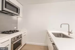 1110 23rd St NW, Washington, DC 20037 - Photo 5