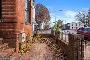 1362 E St SE, Washington, DC 20003 - Photo 7