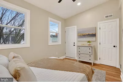 212 36th Street NE #1, Washington, DC 20019 - Photo 9