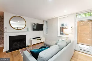 902 D St SE, Washington, DC 20003 - Photo 5