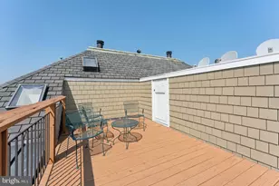 902 D St SE, Washington, DC 20003 - Photo 19