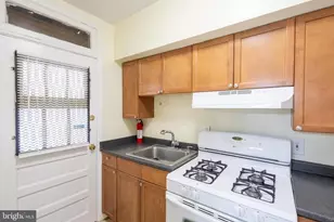 317 35th St NE, Washington, DC 20019 - Photo 7
