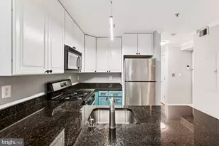 1740 18th St NW, Washington, DC 20009 - Photo 9