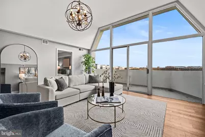 700 7th Street SW #813, Washington, DC 20024 - Photo 3