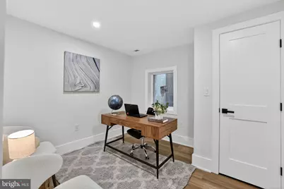 907 Lawrence Street NE, Washington, DC 20017 - Photo 25