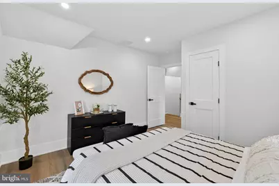 907 Lawrence Street NE, Washington, DC 20017 - Photo 15
