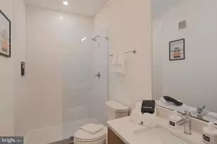 1806 I St NE, Washington, DC 20002 - Photo 7