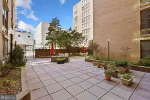 1260 21st St NW, Washington, DC 20036 - Photo 25