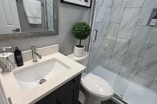 517 7th St NE, Washington, DC 20002 - Photo 15