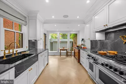 1524 Swann Street NW, Washington, DC 20009 - Photo 7