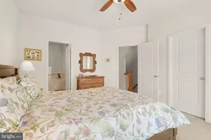 1011 3rd Pl SE, Washington, DC 20003 - Photo 17