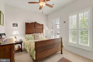 1011 3rd Pl SE, Washington, DC 20003 - Photo 21