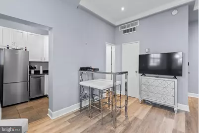 101 N North Carolina Avenue SE #103, Washington, DC 20003 - Photo 9