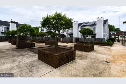 49 Hawthorne Court NE, Washington, DC 20017 - Photo 31