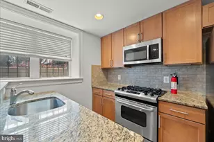 739 Newton Pl NW, Washington, DC 20010 - Photo 7