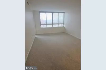 350 G Street SW #N613, Washington, DC 20024 - Photo 5