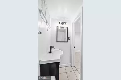 2420 I Street NW, Washington, DC 20037 - Photo 13