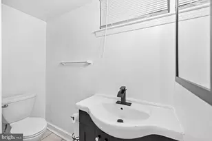 2420 I St NW, Washington, DC 20037 - Photo 15