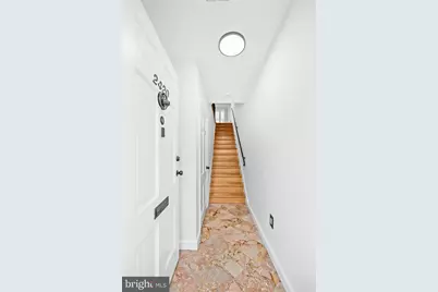 2420 I Street NW, Washington, DC 20037 - Photo 7