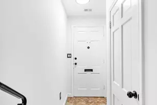 2420 I St NW, Washington, DC 20037 - Photo 11