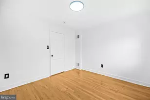 2420 I St NW, Washington, DC 20037 - Photo 45