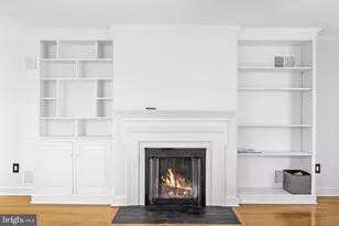 2420 I St NW, Washington, DC 20037 - Photo 19