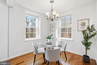 3430 39th Street NW #700, Washington, DC 20016 - Photo 5