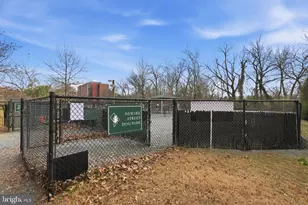 3430 39th St NW, Washington, DC 20016 - Photo 19