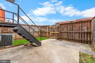 4107 Massachusetts Ave SE, Washington, DC 20019 - Photo 37