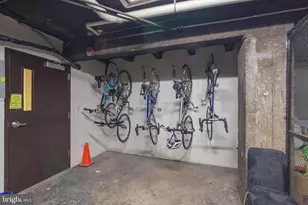 1910 Kalorama Rd NW, Washington, DC 20009 - Photo 17