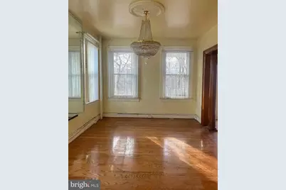 118 V Street NE, Washington, DC 20002 - Photo 3