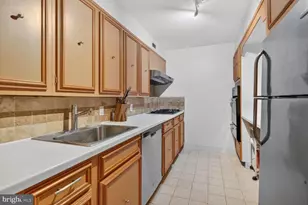 2700 Virginia Ave NW, Washington, DC 20037 - Photo 9