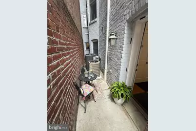 1827 1st Street NW #1, Washington, DC 20001 - Photo 17