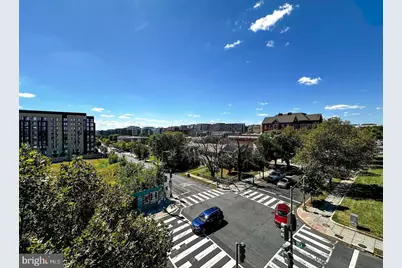 80 New York Avenue NW #402, Washington, DC 20001 - Photo 29