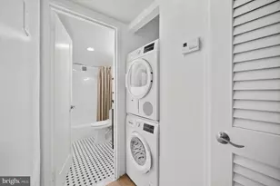 700 7th St SW, Washington, DC 20024 - Photo 17