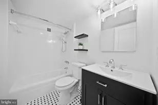 700 7th St SW, Washington, DC 20024 - Photo 43