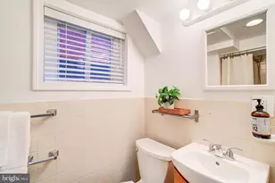 1111 Fairmont St NW, Washington, DC 20009 - Photo 47