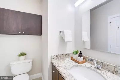 1111 Fairmont Street NW, Washington, DC 20009 - Photo 29