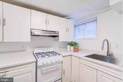 1111 Fairmont Street NW, Washington, DC 20009 - Photo 45