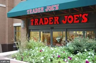 1260 21st St NW, Washington, DC 20036 - Photo 27