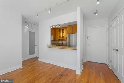 1260 21st Street NW #306, Washington, DC 20036 - Photo 9