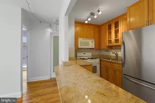 1260 21st St NW, Washington, DC 20036 - Photo 13