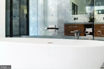 5431 Potomac Avenue NW, Washington, DC 20016 - Photo 31