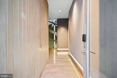 901 26th Street NW, Washington, DC 20037 - Photo 3