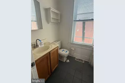 656 6th Street NE, Washington, DC 20002 - Photo 25