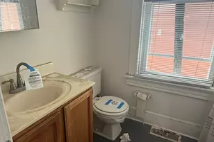 656 6th St NE, Washington, DC 20002 - Photo 25