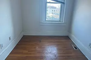 656 6th St NE, Washington, DC 20002 - Photo 7