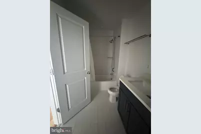 1017 5th Street SE, Washington, DC 20003 - Photo 17